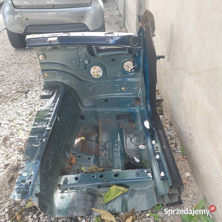 Ćwiartka Bmw G20 G21 G22 G23 G24 G26 osobowe Zestawy części blacharskich Kalisz