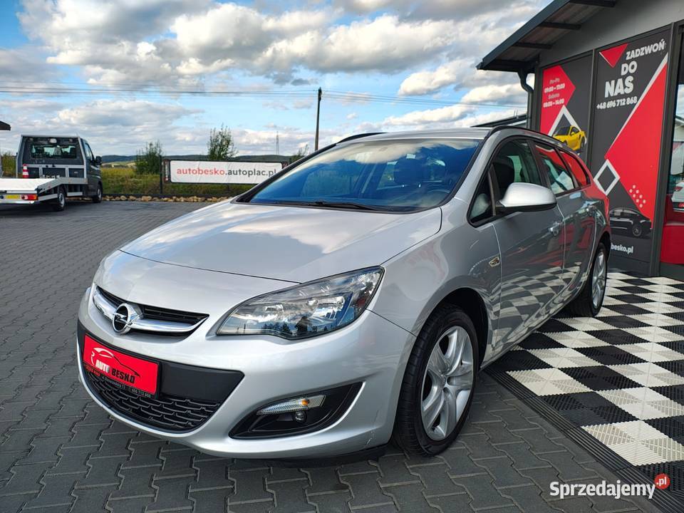 Opel Astra Sport Tourer 14BenzynaLPG Niski sprowadzony podkarpackie Zarszyn