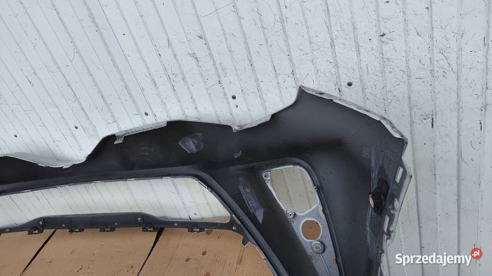 TOYOTA CHR LIFT 1923 ZDERZAK PRZÓD osobowe Wałcz sprzedam