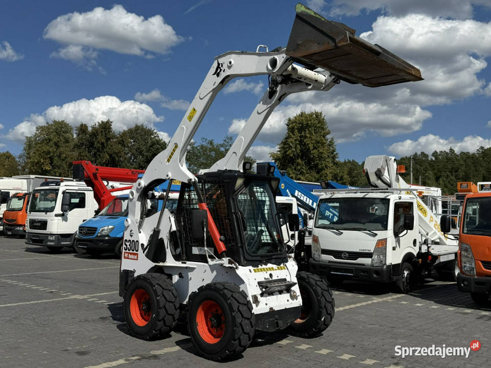 o sterowaniu burtowym Bobcat S300 Joystick Mini pełny VAT świętokrzyskie Widełki