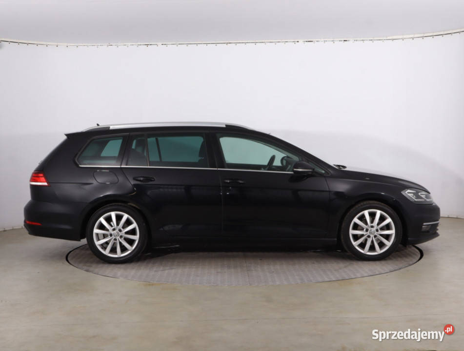 VW Golf 15 TSI czujnik parkowania