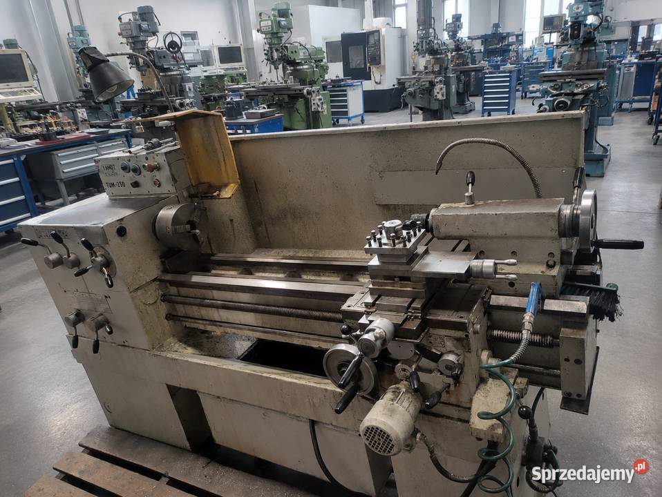 tokarka Famot TUM 35D 1000mm Produkcja Częstochowa sprzedam