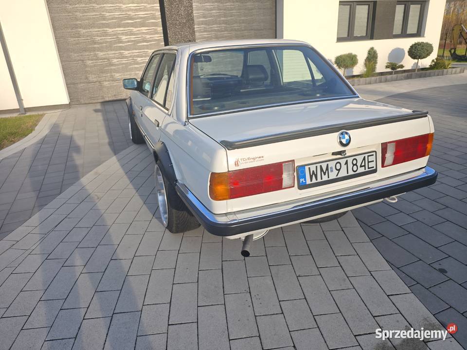 BMW e30 wąska lampa m20b20 1984 prefilt Seria 3