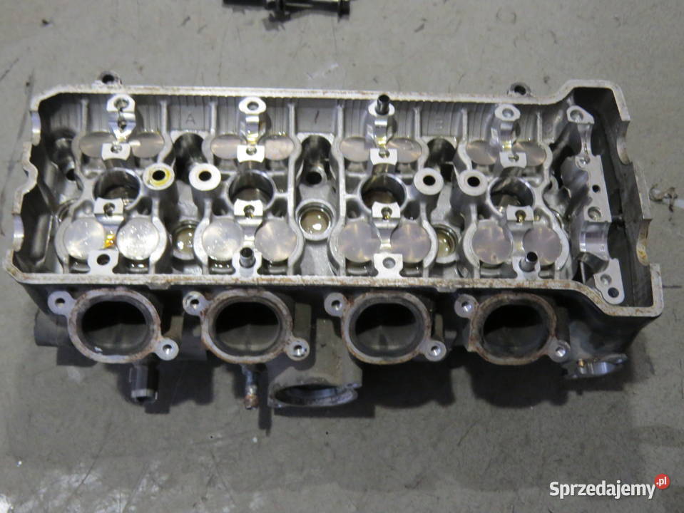 SUZUKI GSR 600 GSR600 K10 GŁOWICA ZAWORY KORPUS Toruń