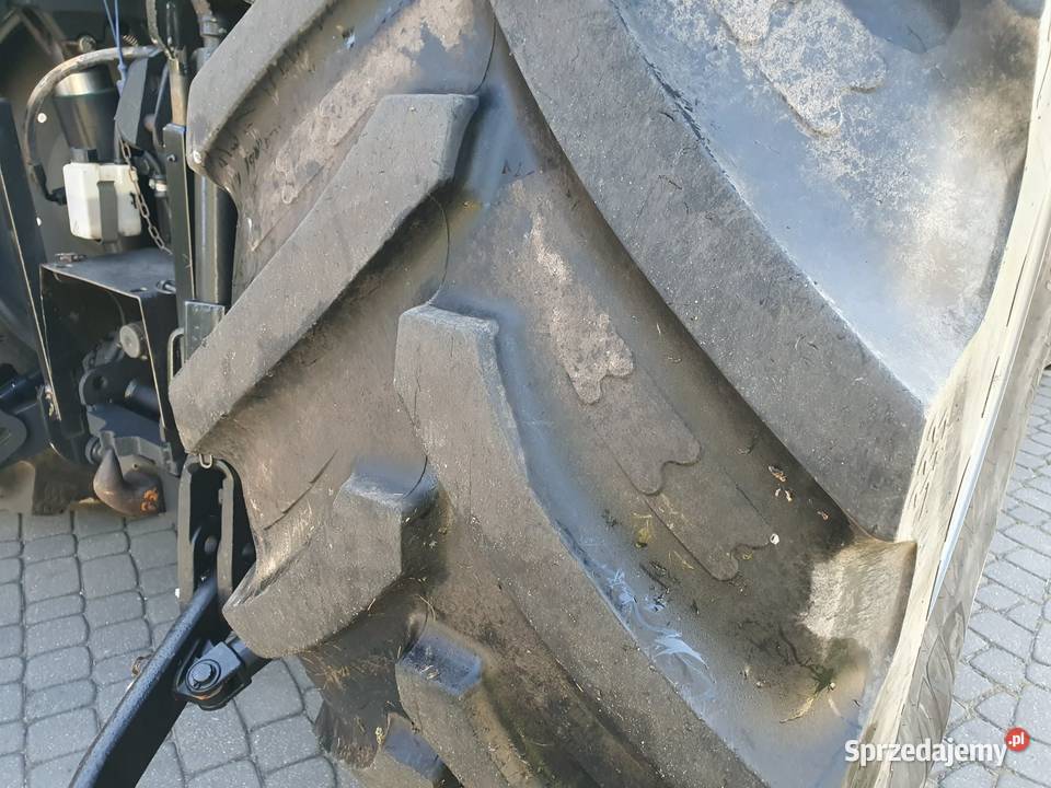 Ciągnik DeutzFahr 6165 z ładowaczem Quicke Q78 Łomża