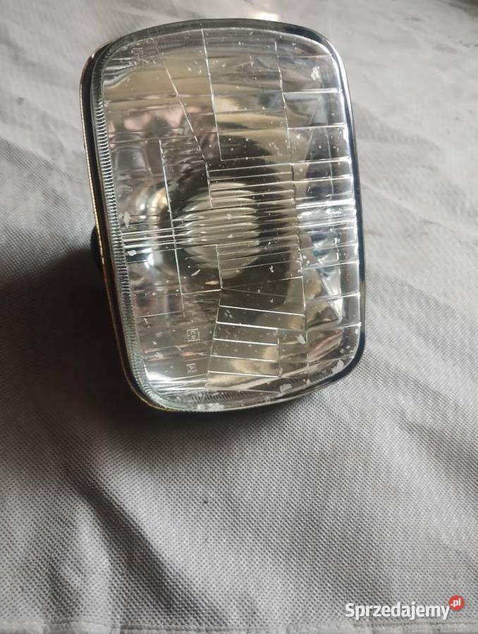 Reflektor Reflektory lampy przednie Fiat 126p