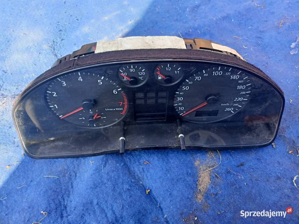 Licznik 8 D0 919 861 C Audi A4 B5 a11 śląskie