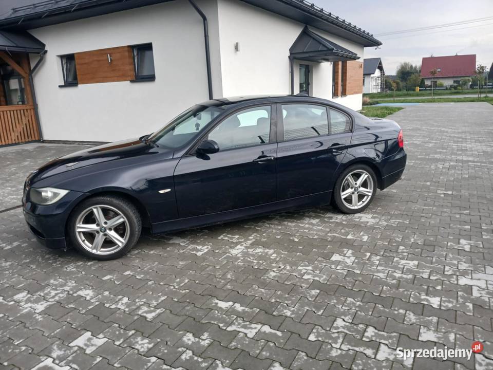 BMW e90 320iGAZ Navigacja Manualna Skrzynia nieuszkodzony Przeworsk sprzedam