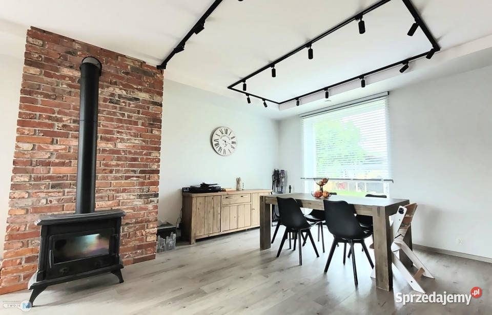 Dom Oblęgór 210m2 świętokrzyskie sprzedam