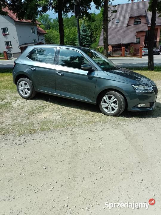 Skoda Fabia 10 TSI 70 KW 12 400 STARTSTOPSalon 12400km Brody