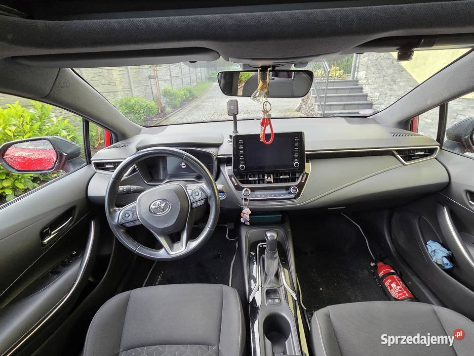 TOYOTA CAROLLA 18 HYBRYDA Corolla Poręba