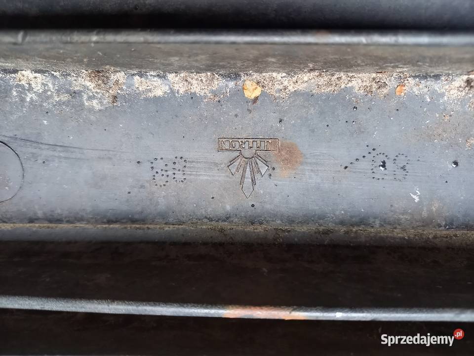 Zderzak Fiat 126p przód Zatoń Dolna