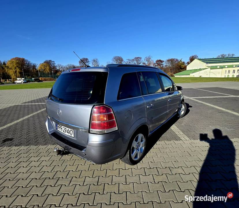 Opel Zafira B 19 150 7 miejsc Rok produkcji 2006 Łańcut