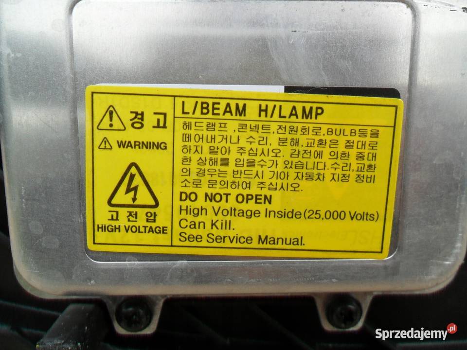 Kia Sportage 2010 reflektor lampa LED lewa Lewe wielkopolskie Nowy Tomyśl