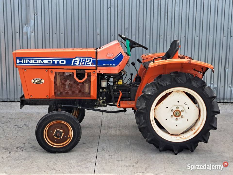 Traktorek traktor HINOMOTO E182S 18 24 Skrzynia biegów Manualna Małuszyn