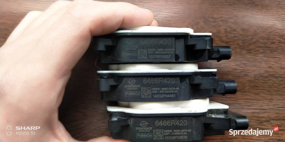 Ford Kuga II żaluzje chłodnicy silniczki Łódź