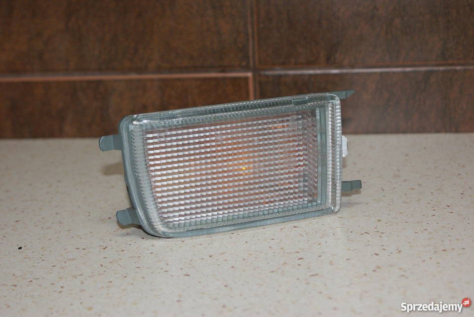 KIERUNEK LEWY VW GOLF 3 Białobrzegi sprzedam