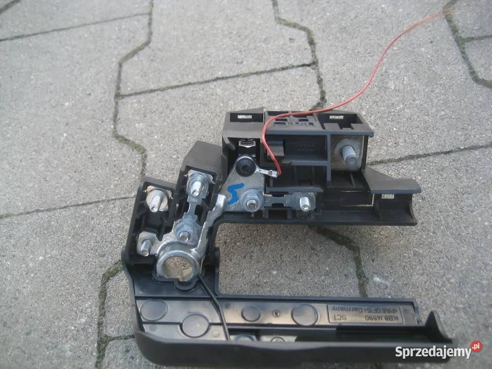 audi a4 b8 18tfsi bezpiecznik klema akumulatora Rakoniewice