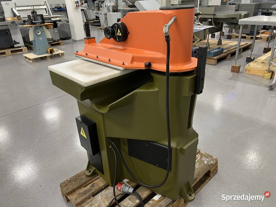 Prasa ramienna hydrauliczna Atom SE 25 Produkcja