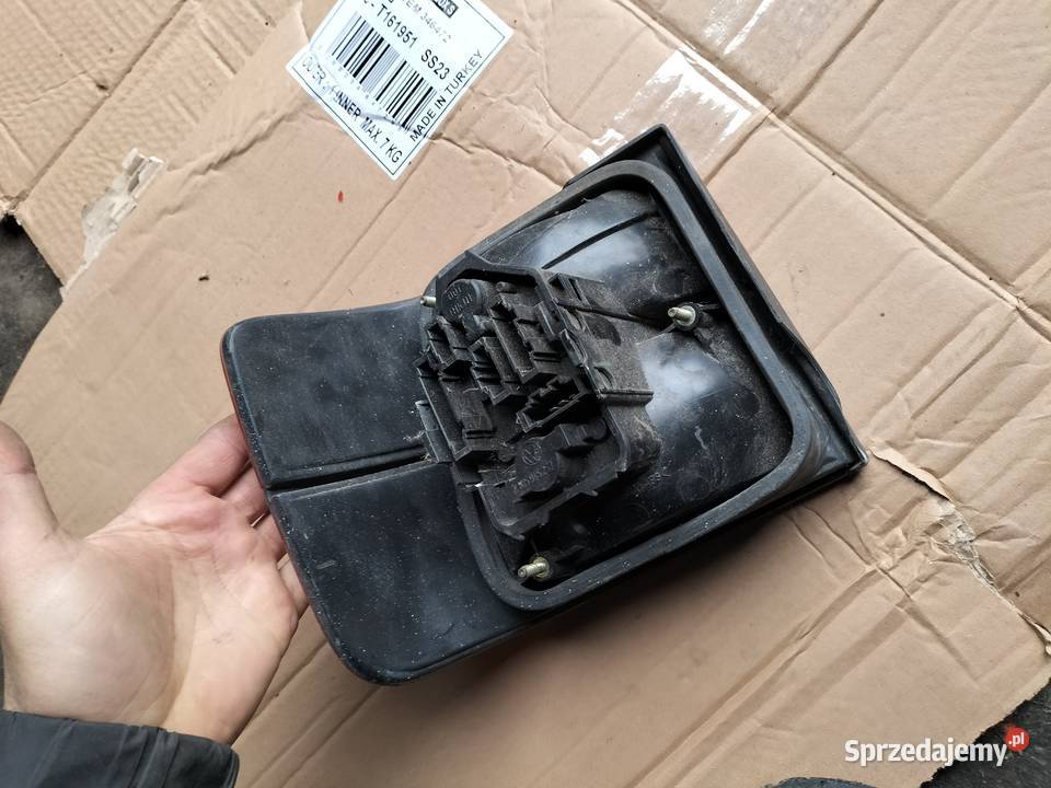 LAMPA TYŁ TYLNA PRAWA VW VENTO 1H5945112B Kamień-Kolonia sprzedam