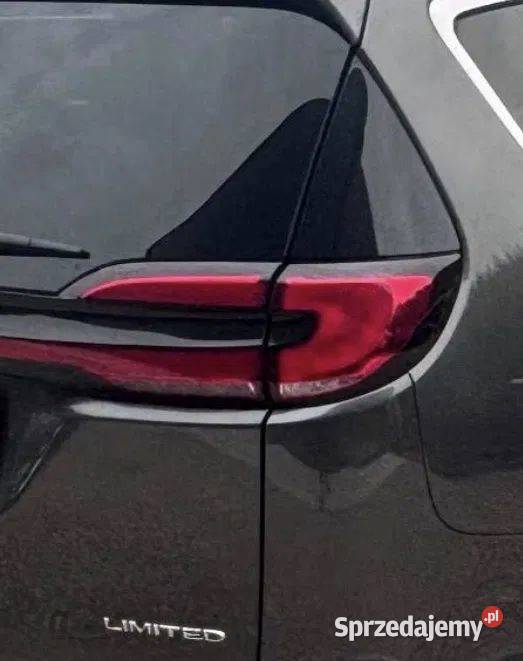 CHRYSLER PACIFICA lift LAMPy Tył Przeróbka usa osobowe