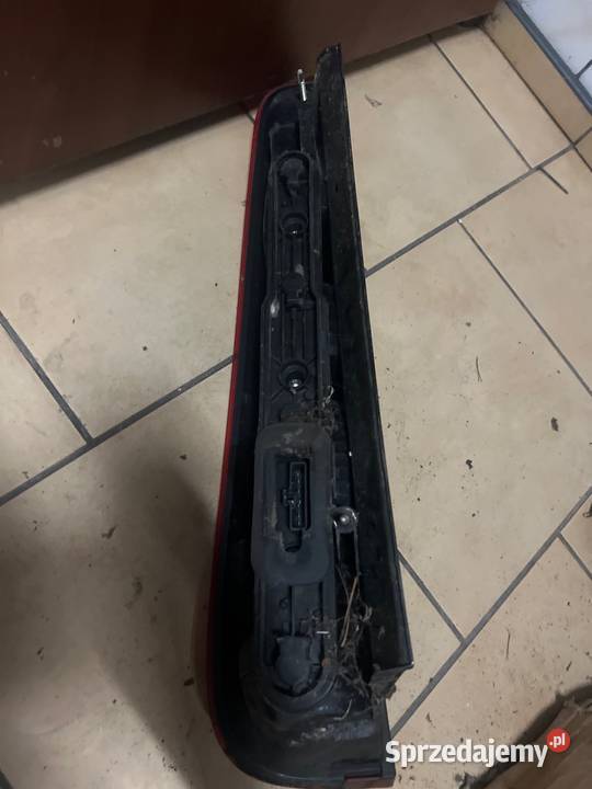 Lampa tył prawa ford c Margonin