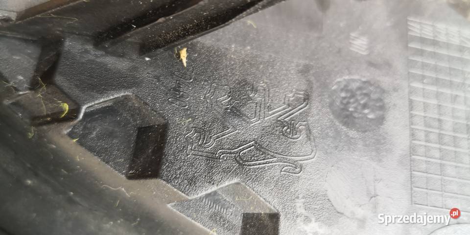 Znaczek logo Peugeot 207 Kutno