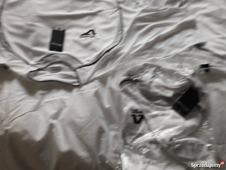 Strój komplet zestaw piłkarski koszulkaspodenki biały