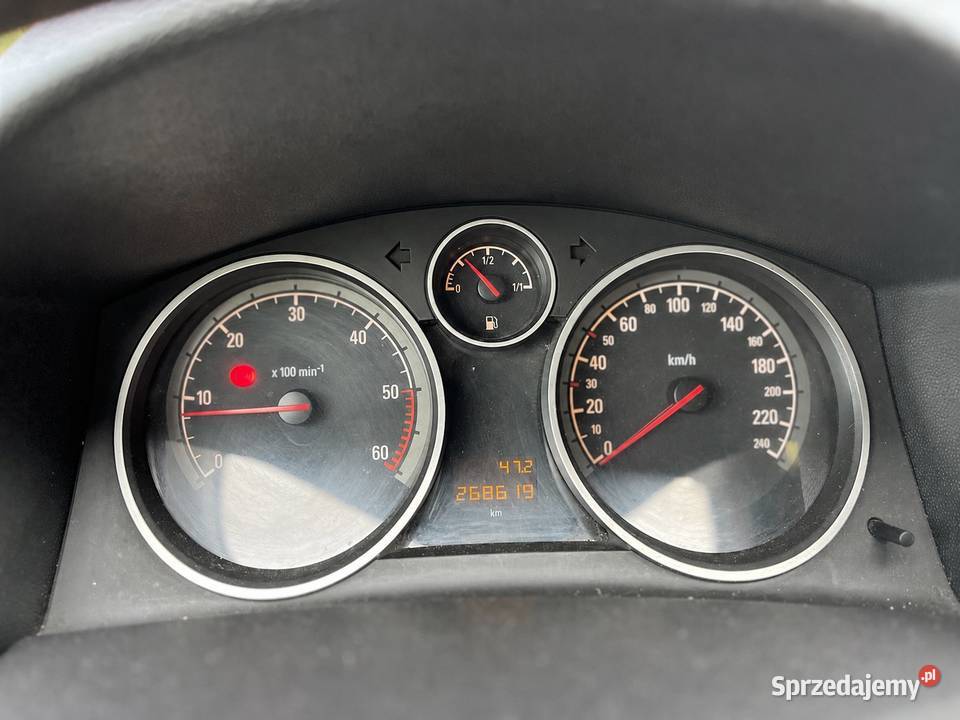 Opel Astra H Kombi 19 CDTI 2007 Sprawna OC i Broszęcin