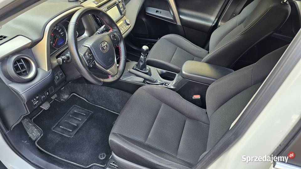 Toyota RAV4 20D4D 124 4X4 2015r Film perła nieuszkodzony podkarpackie Zarszyn