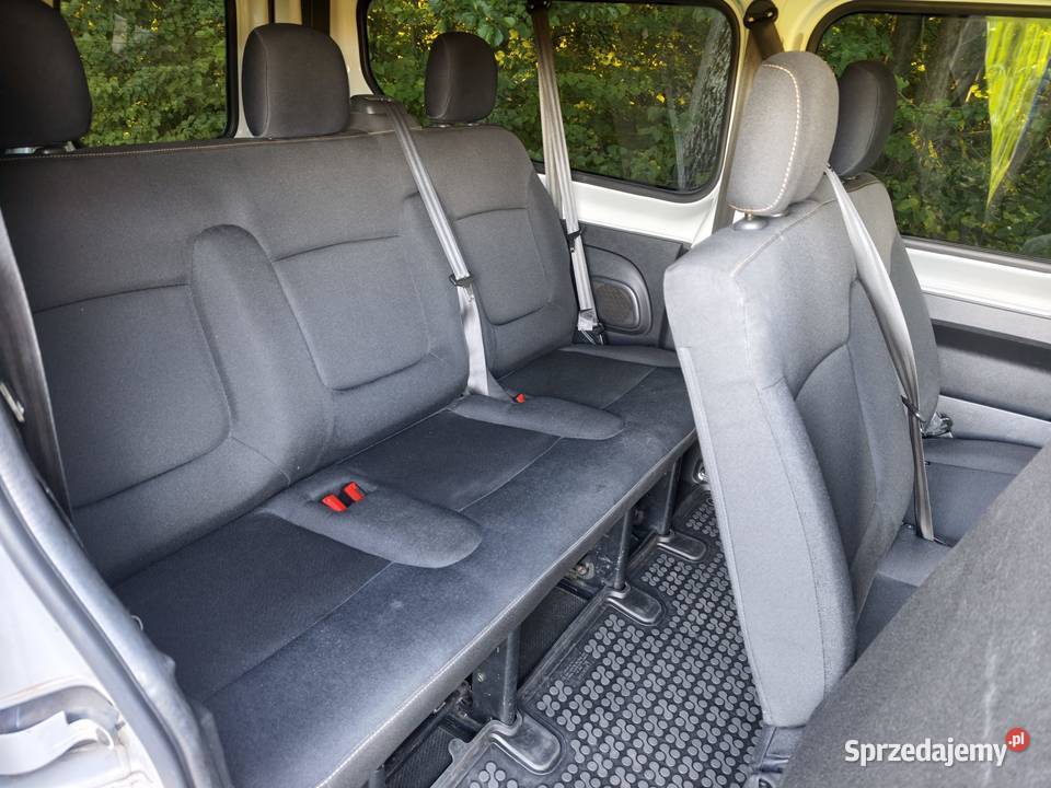 Renault Trafic III 16 2017 DCI BiTurbo 145 8 145KM śląskie Hażlach