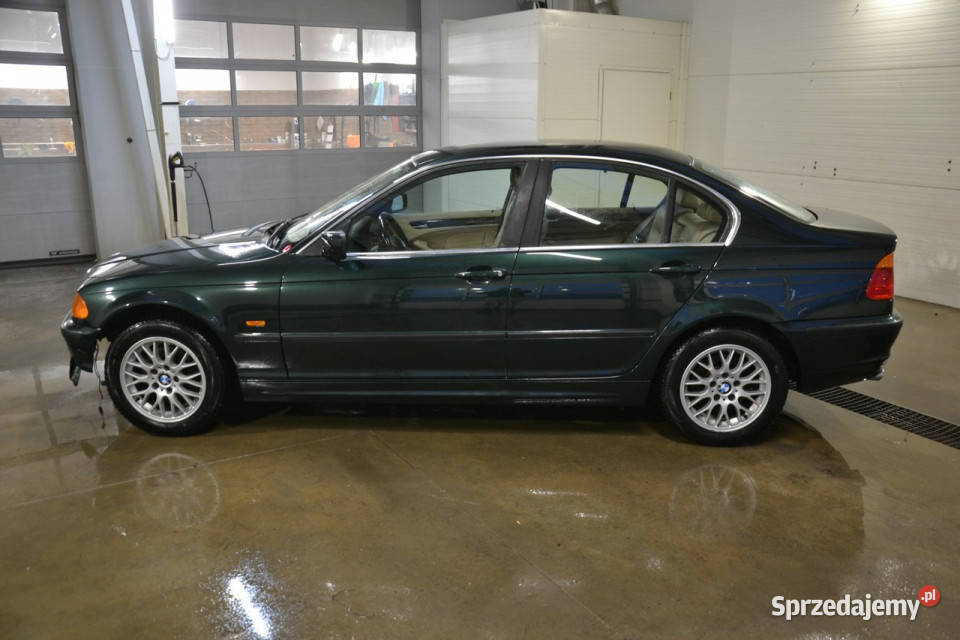 BMW 325 25 benzyna 192 4x4 xenon climatronic benzyna Kęty