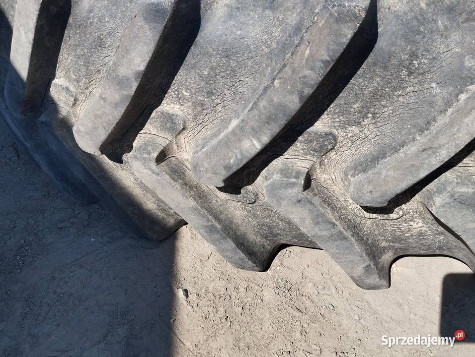 Opony 34085R46 Michelin Fajsławice sprzedam