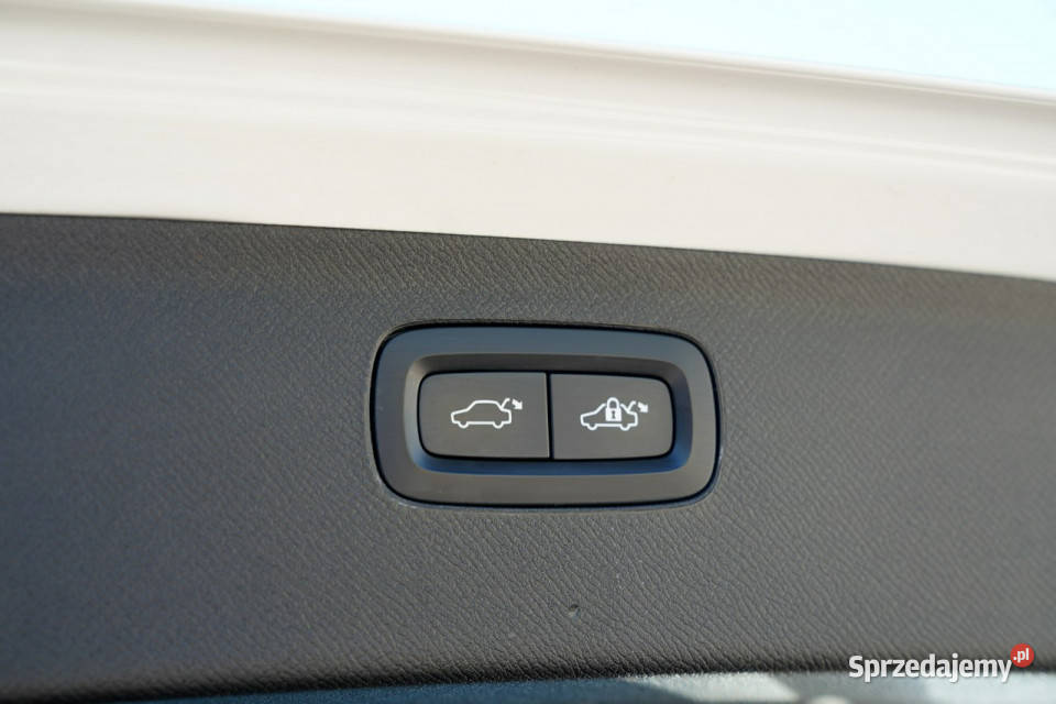 Volvo XC 90 RECHARGE panorama FUL LED 7os progi aluminiowe felgi Otmuchów sprzedam