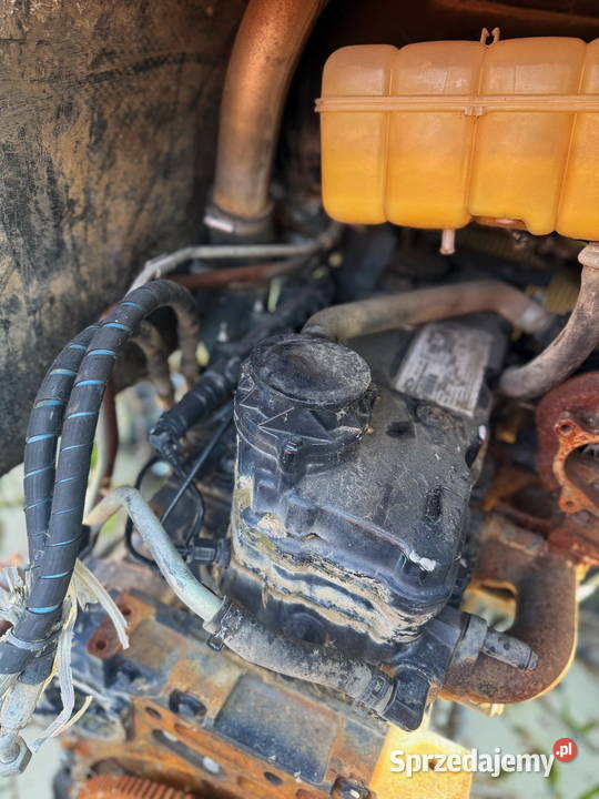 silnik CNH Iveco 4 cylindry Turbo 2006 ciągnik Działoszyn