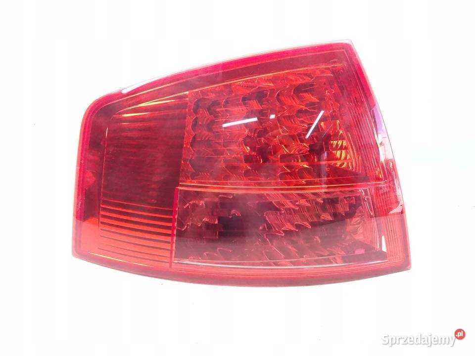 4E0945095C AUDI A8 D3 0307 KIERUNKOWSKAZ MIGACZ wielkopolskie Przemęt