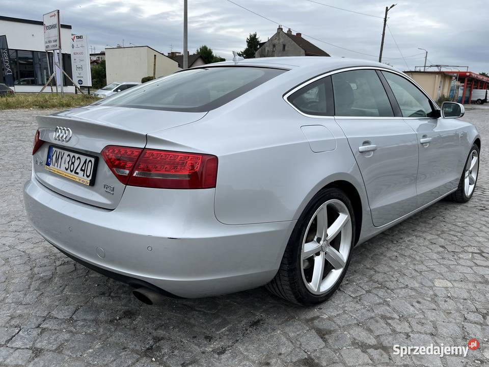 Audi A5 Quattro 20 benzyna 210 2010r Nie wymaga Nowy Sącz