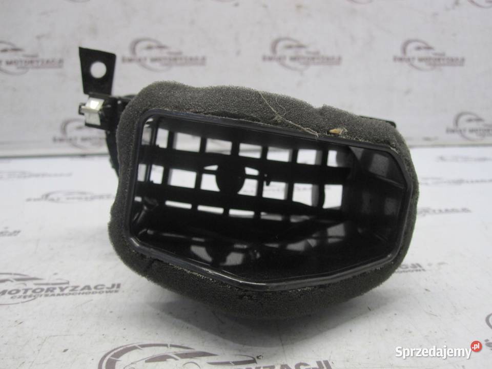 NISSAN JUKE 11r kratka nawiewu 687501KK0A
