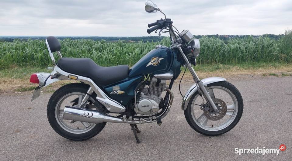 Motocykl Daelim vs 125 Tywonia