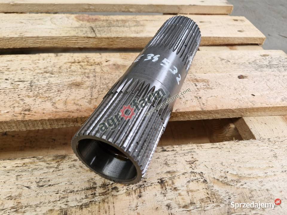 Wałek sprzęgłowy John Deere 7800 7600 7700