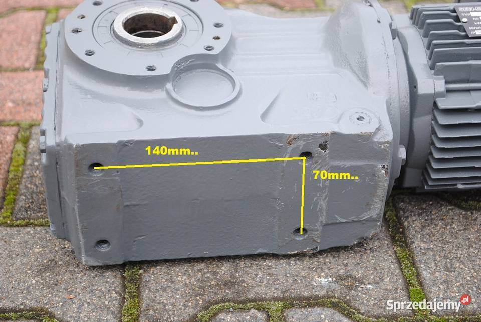 Motoreduktor kątowy 055kw 95obrmin z hamulcem Kargowa