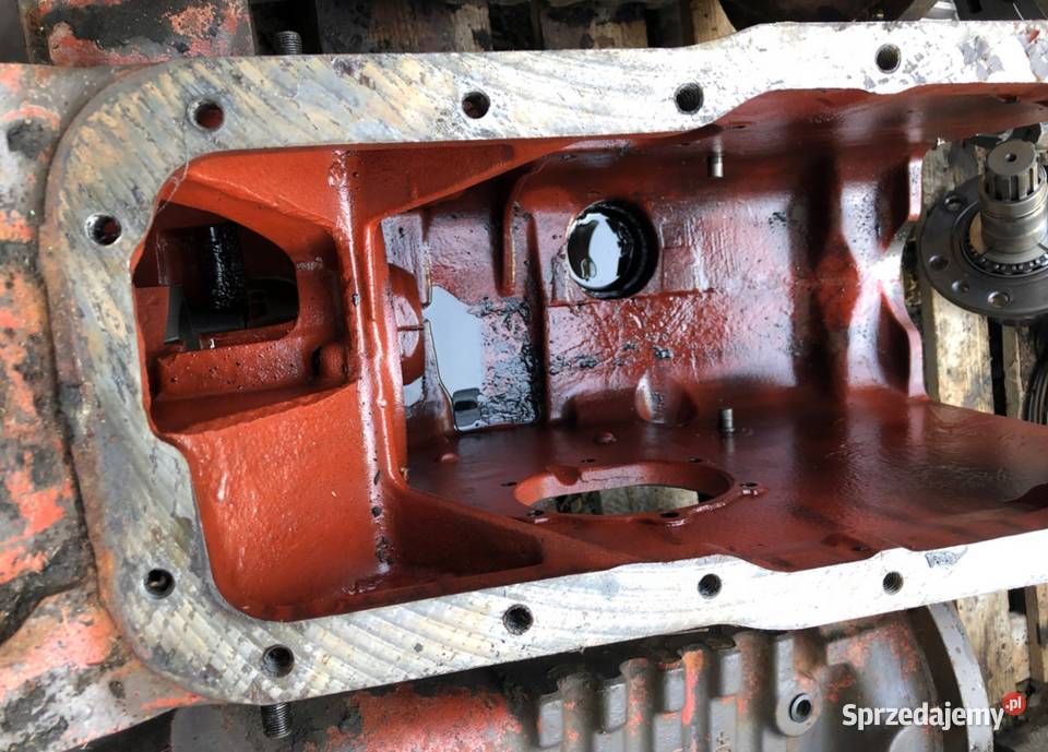 Obudowa mostu Massey Ferguson 390 Perkins LF Pozostałe Kłobuck