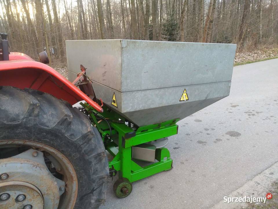 Rozsiewacz do nawozu 2talerzowy Hydraulicznie Dąbrowa Tarnowska