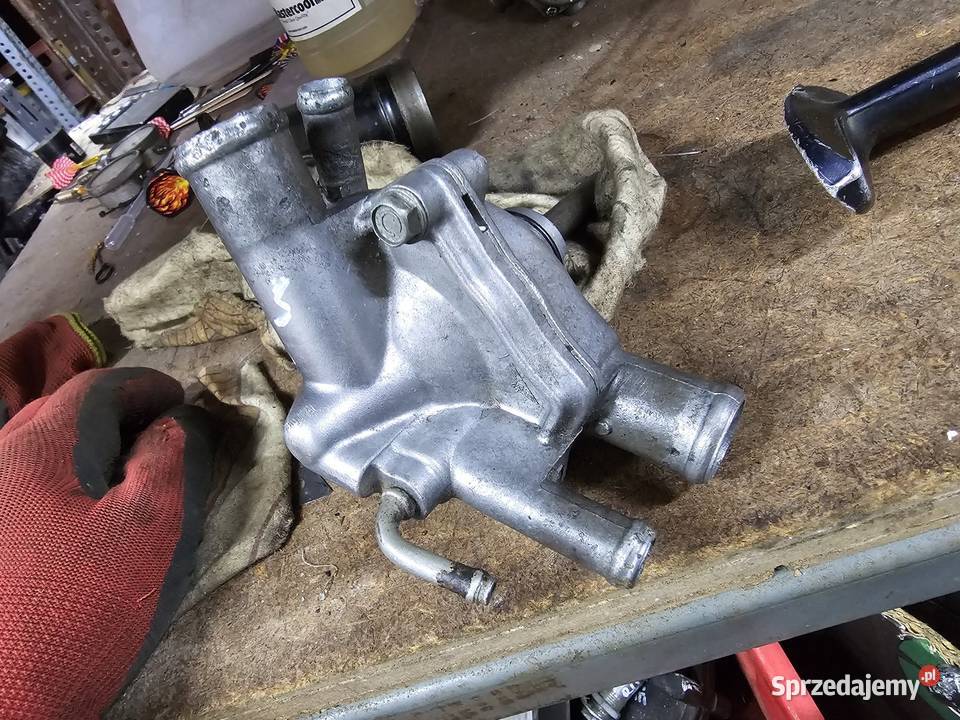 Honda CBR 600 F4 pompa wody wirnik obudowa pompy