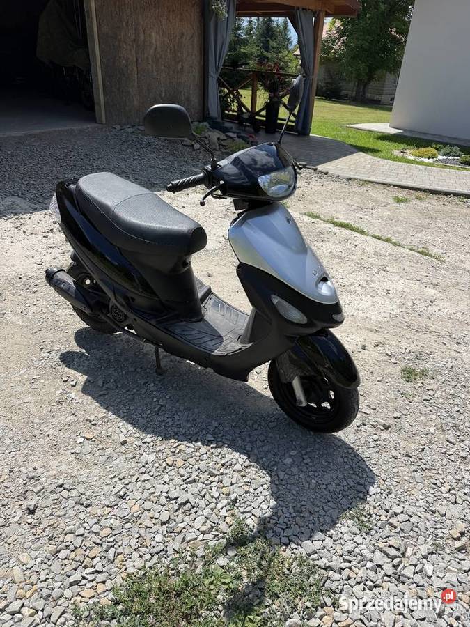 Skuter Toros f16 Łęki Strzyżowskie