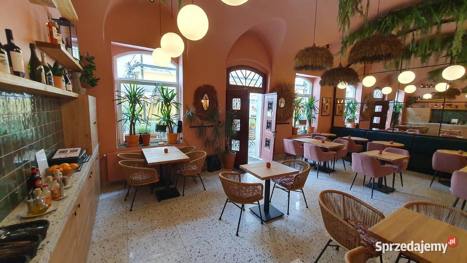 Nowa Hiszpańska restauracja w rynku w Bolesławcu Bolesławiec