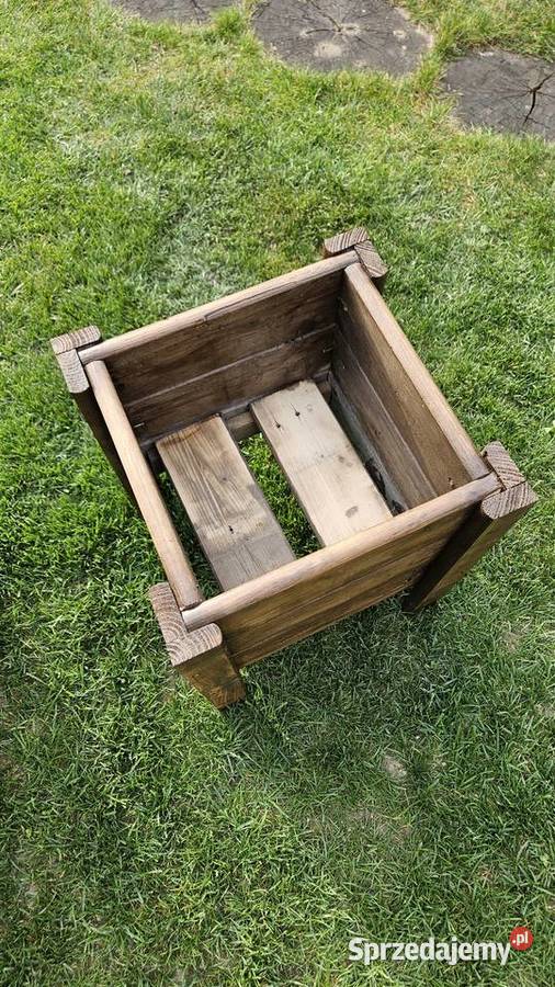 Donica drewniana malowana Kwietniki Środa Śląska