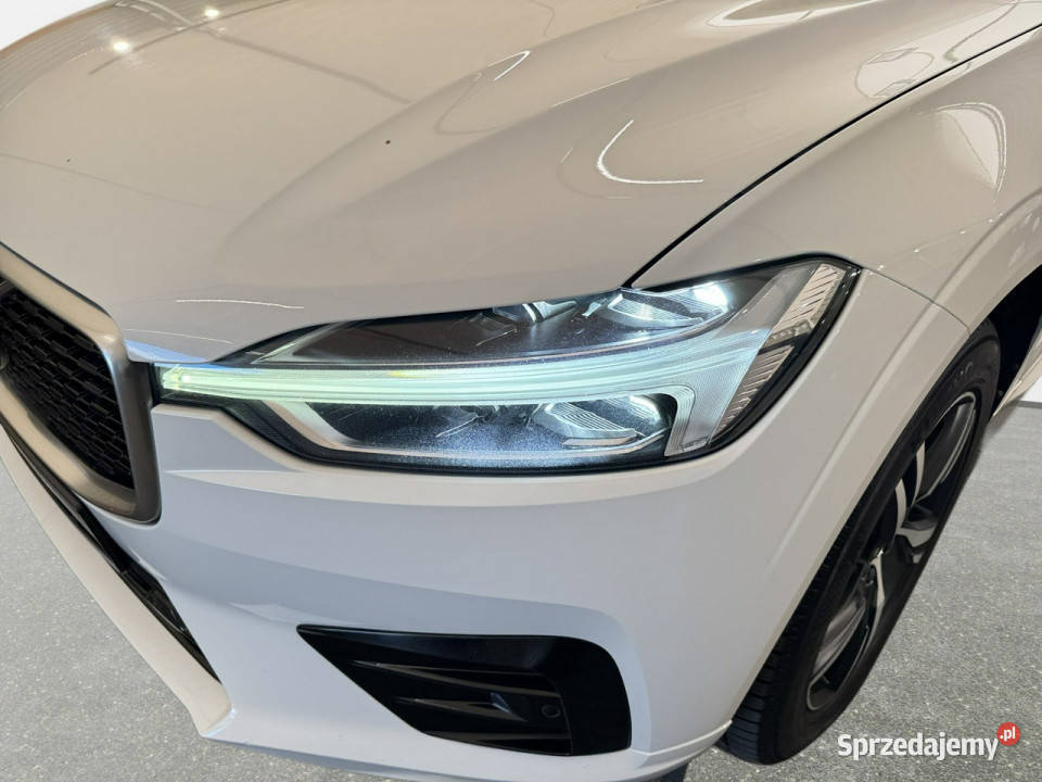 Volvo XC 60 RDesign 20 B4 D 197 automat AWD 2019 Myślenice