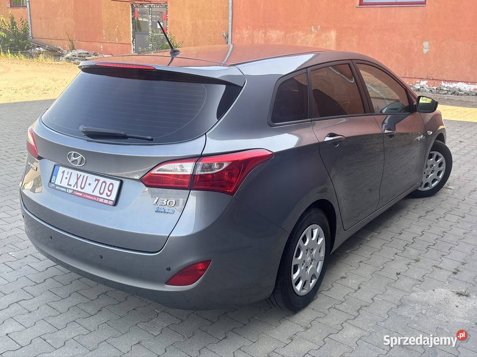 Hyundai I30 14 CRDI Zamiana Raty światła przeciwmgielne Zamość