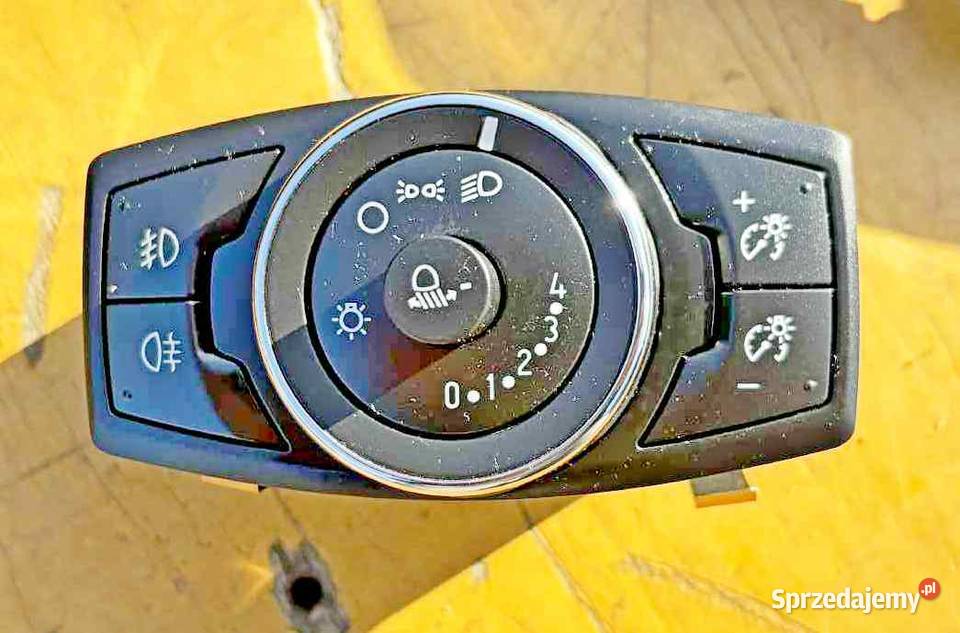 FORD FOCUS MK3 PRZEŁĄCZNIK ŚWIATEŁ BM5T13A024 Rok produkcji 2014 mazowieckie Radom